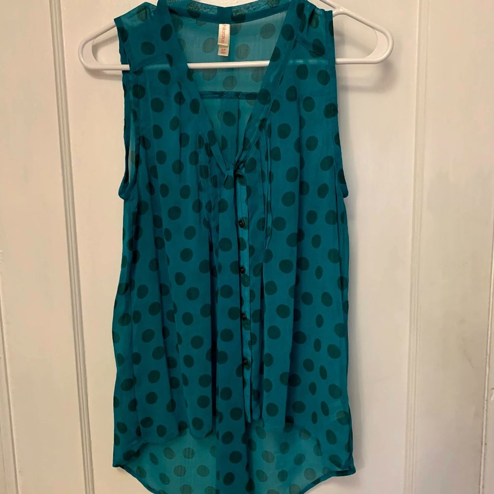 Sheer chiffon sleeveless polka-dot top